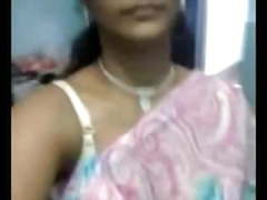 Sexy Notrth indian aunty boobs